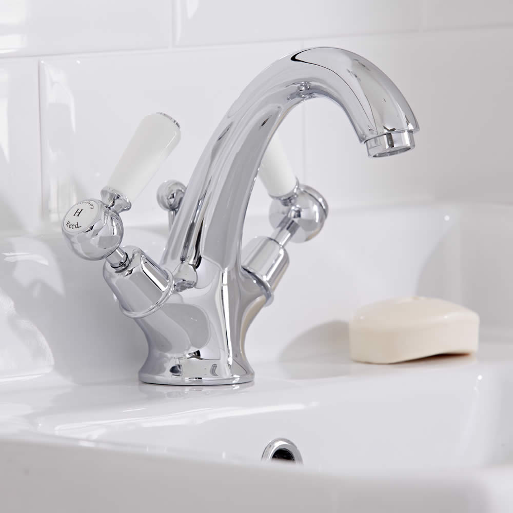 Hudson Reed Elizabeth - Traditional Lever Head Deck Mounted Mono Basin Mixer Tap - Chrome and White