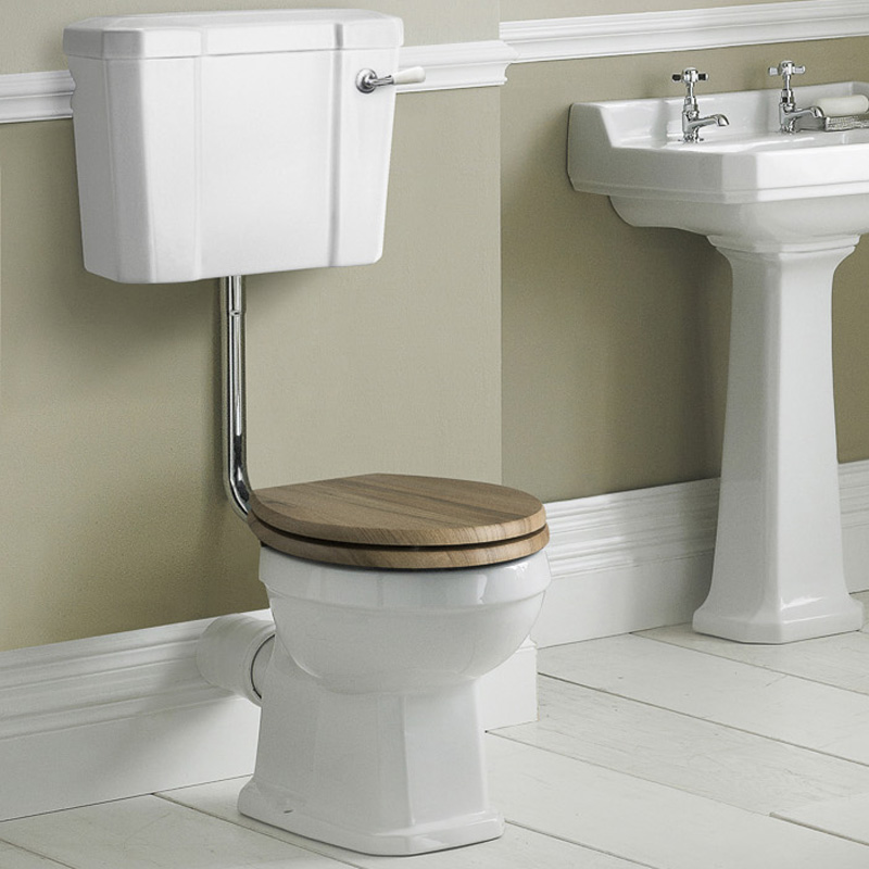 Milano Richmond - Traditional Toilet Pan with Low Level Cistern and Choice of Seat