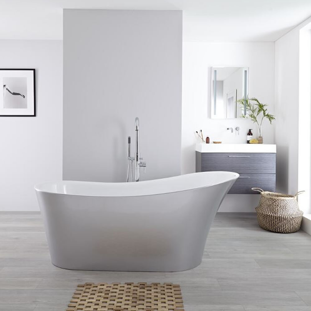 Milano Select Freestanding Slipper Bath - Silver