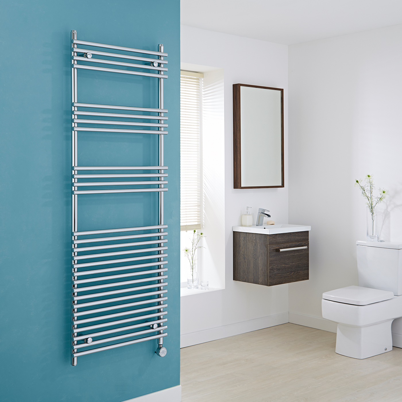 Kudox Electric - Chrome Flat Bar on Bar Heated Towel Rail - 1650mm x 600mm