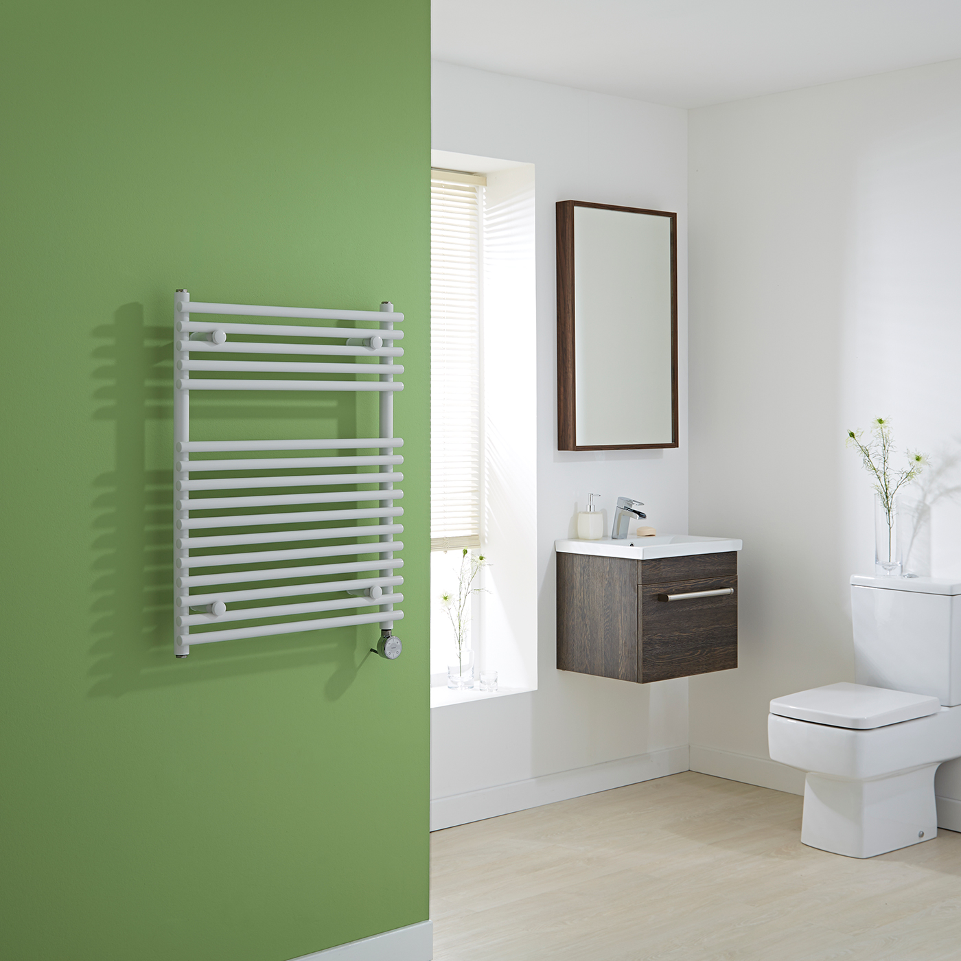 Kudox Electric - White Flat Bar on Bar Heated Towel Rail - 750mm x 600mm
