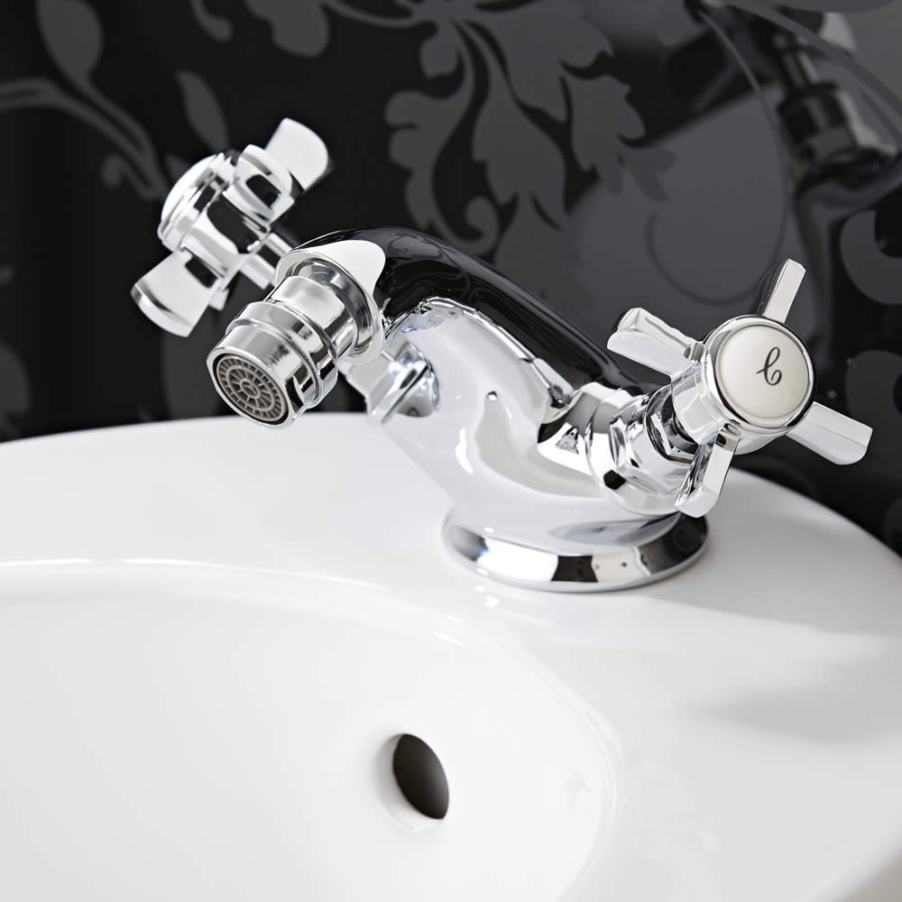 Milano Victoria Mono Bidet Mixer Tap