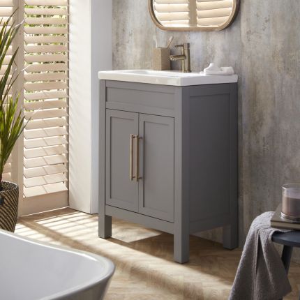 Milano Aston - 600mm Traditional Vanity Unit with Basin - Choice of Finish and Handles