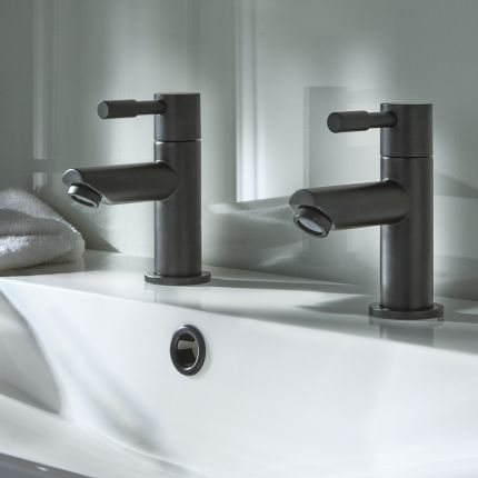 Milano Nero - Modern Basin Pillar Taps - Black