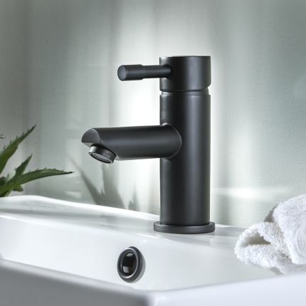 Milano Nero - Mono Basin Mixer Tap - Black