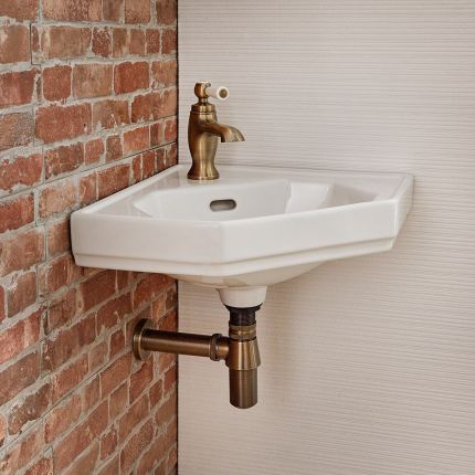 Milano Richmond - White Traditional Wall Hung Corner Basin - 450mm x 420mm (1 Tap-Hole)