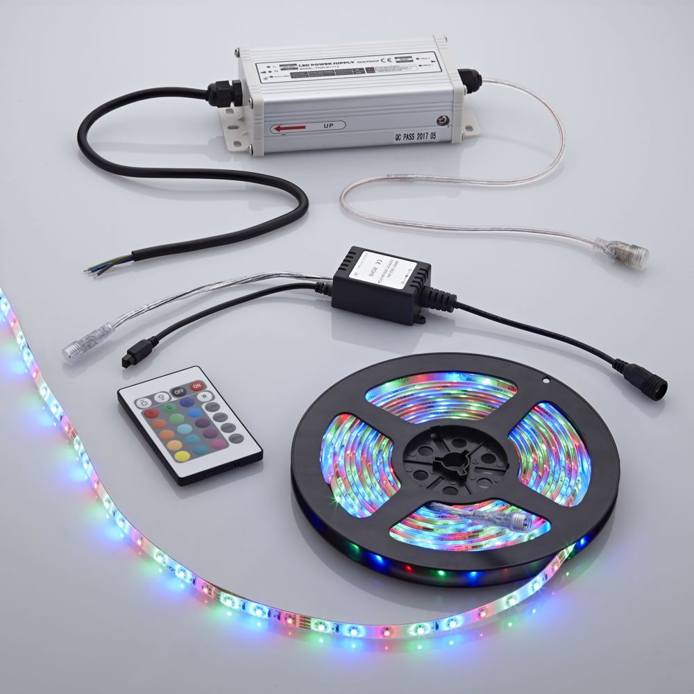 Biard LED IP65 5m 3528 Plug & Play Strip Light Kit - RGB