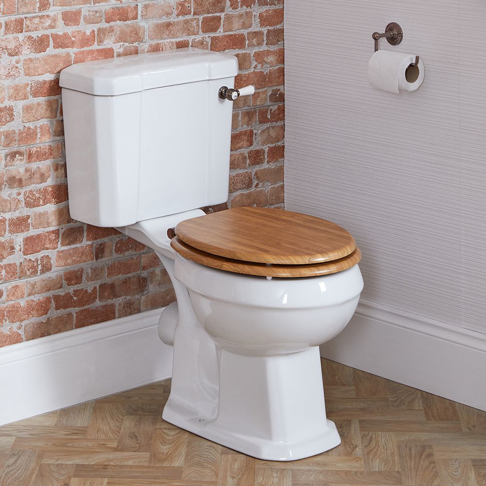 Milano Richmond - Traditional Comfort Height Close Coupled Toilet with Cistern and Oak Seat -Oil Rubbed Bronze