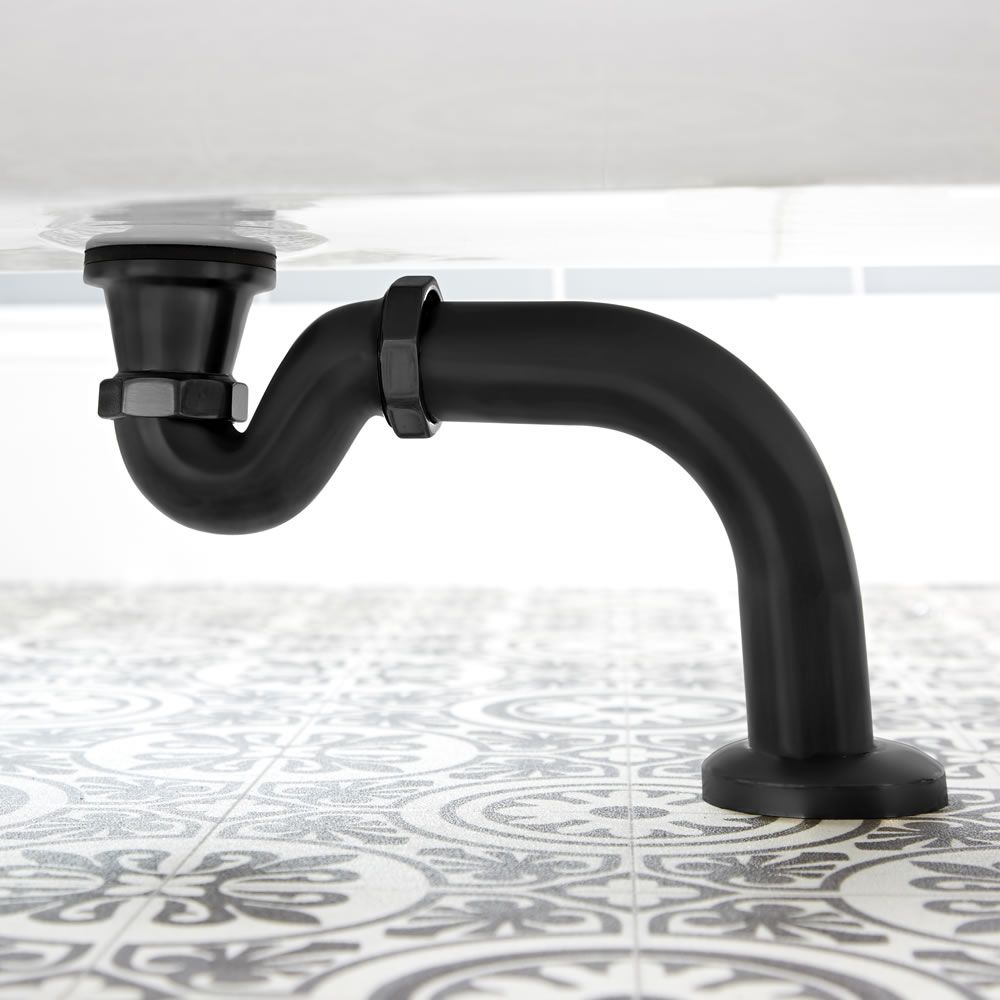 Milano Elizabeth - Traditional Shallow Seal Bath Trap and Outlet Pipe - Black