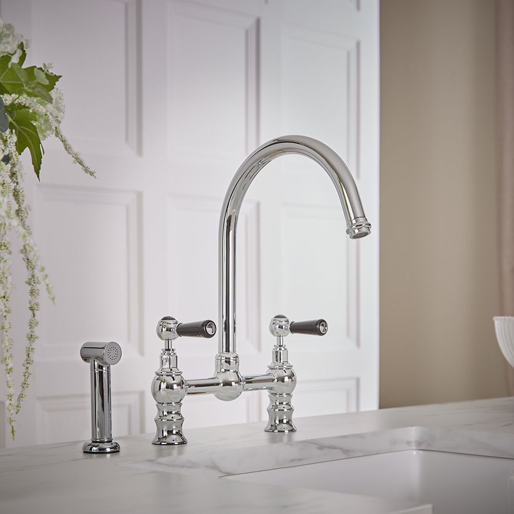 Milano Elizabeth - Traditional Bridge Kitchen Mixer Tap with Pull-Out Spray - Chrome and Black