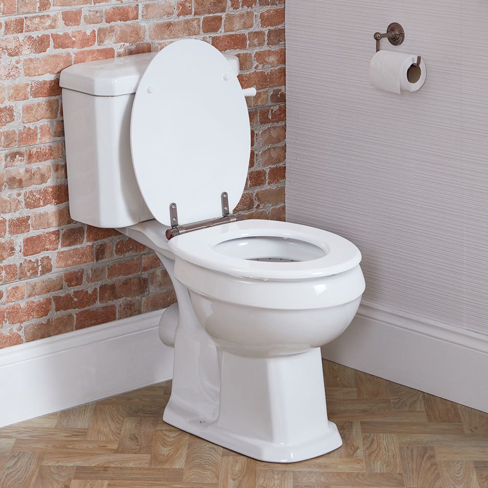 Milano Richmond - Traditional Close Coupled Toilet with Cistern and ...