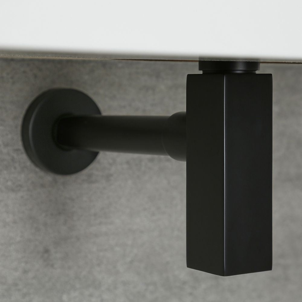 Milano Preto - Basin Bottle Trap - Black