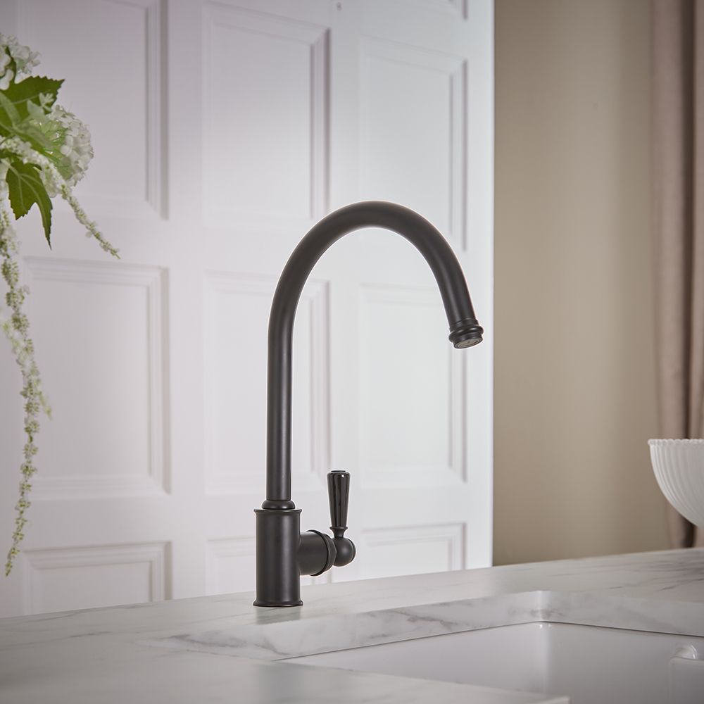 Milano Elizabeth - Single Lever Traditional Kitchen Mixer Tap - Black