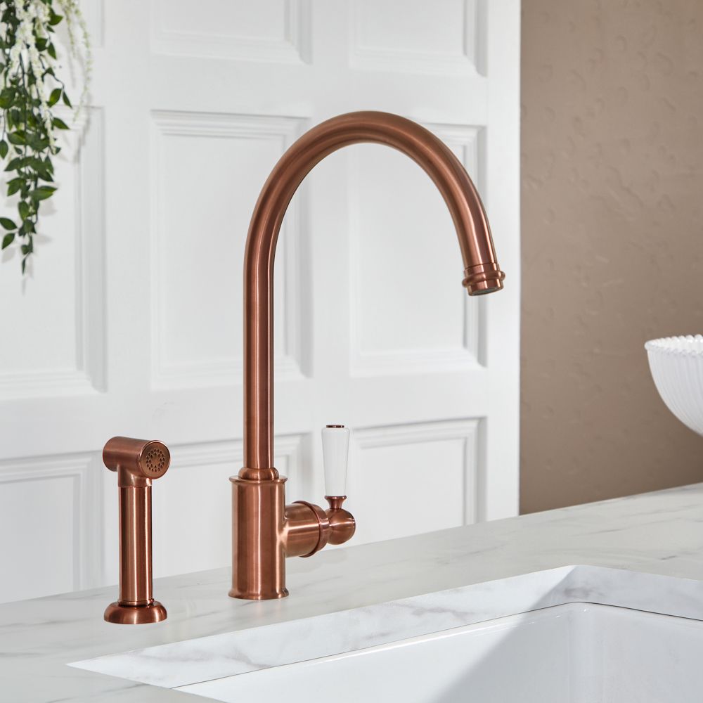 Milano Elizabeth - Single Lever Traditional Kitchen Mixer Tap with Pull-Out Spray - Brushed Copper