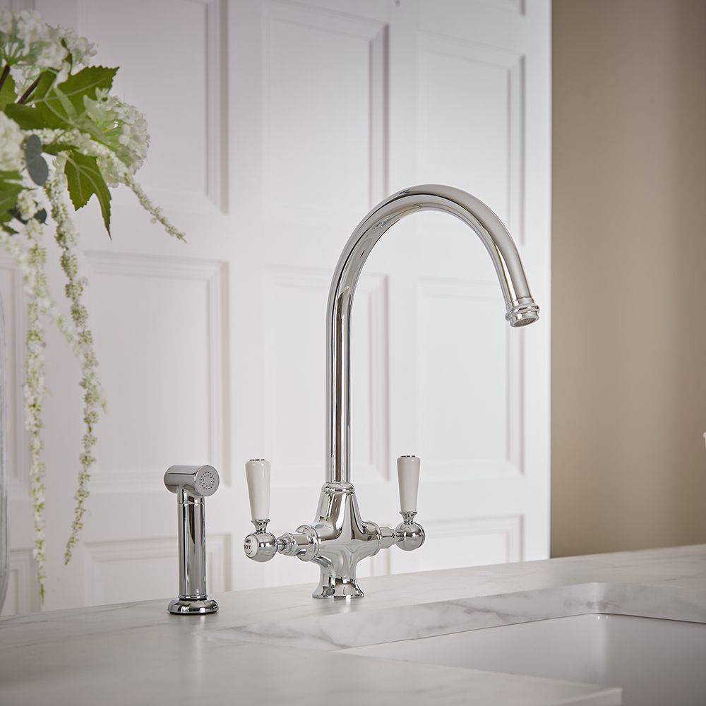 Milano Elizabeth - Traditional Kitchen Mixer Tap with Pull-Out Spray - Chrome and White