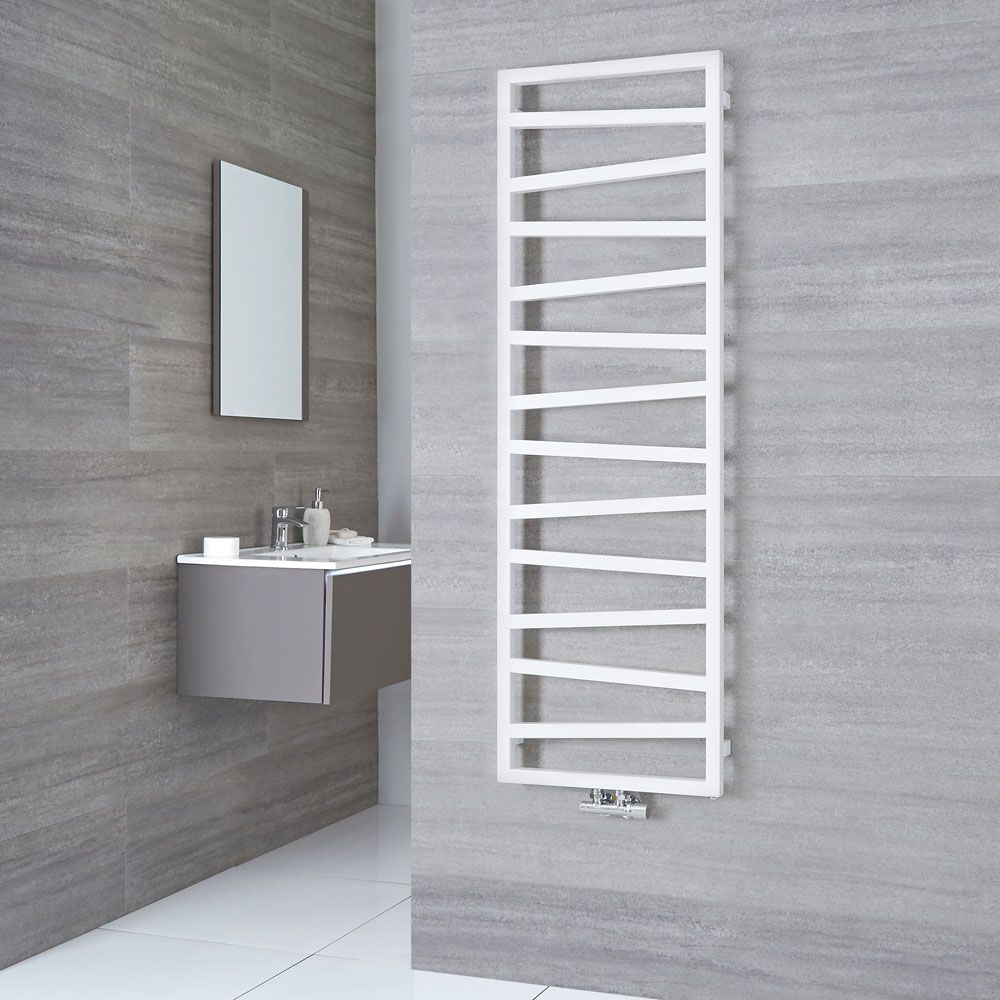 Terma ZigZag - White Vertical Heated Towel Rail - 1545mm x 500mm