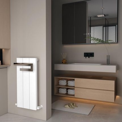 Carisa Elvino Bath - Aluminium Designer Towel Radiator - Choice of Finish