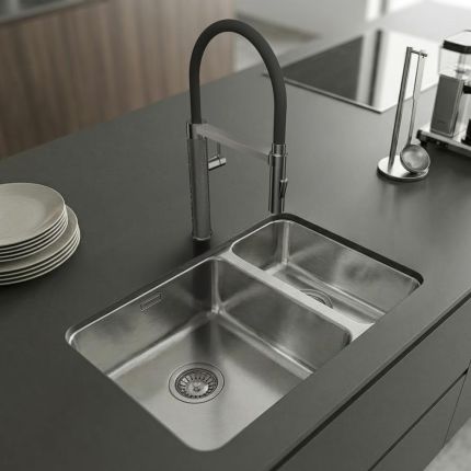 Harlyn Carbis - 1.5 Bowl Stainless Steel Kitchen Sink