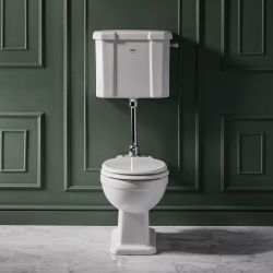 Milano Elizabeth - Traditional Low Level Toilet with Cistern and Soft Close Seat