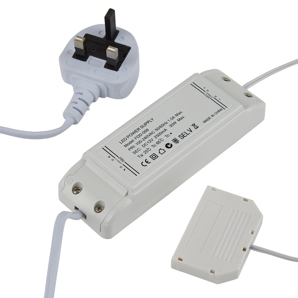 30W Driver With 6 Port Distribution and UK Plug