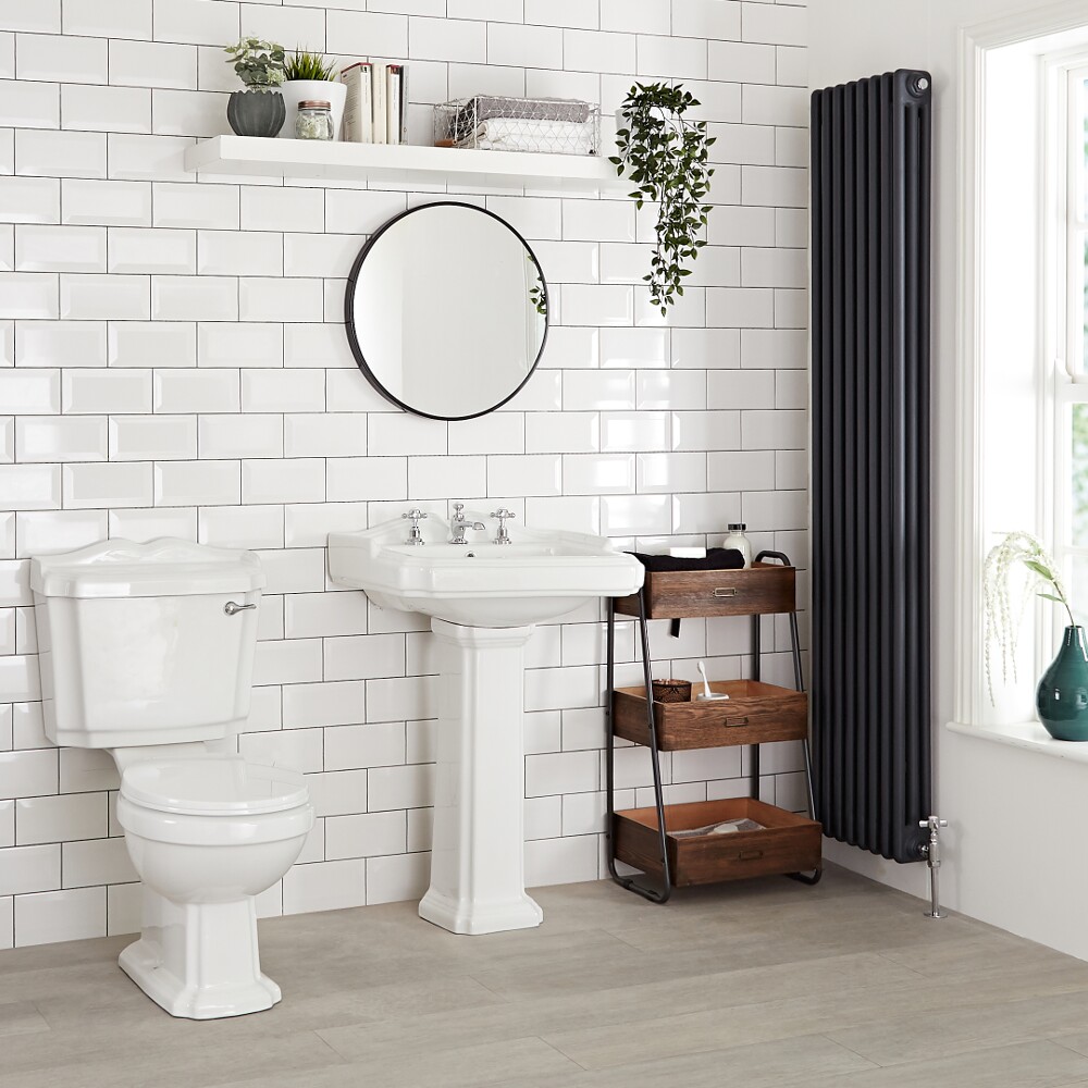 Milano Windsor - Traditional Close Coupled Toilet and 3 Tap-Hole Pedestal Basin Set