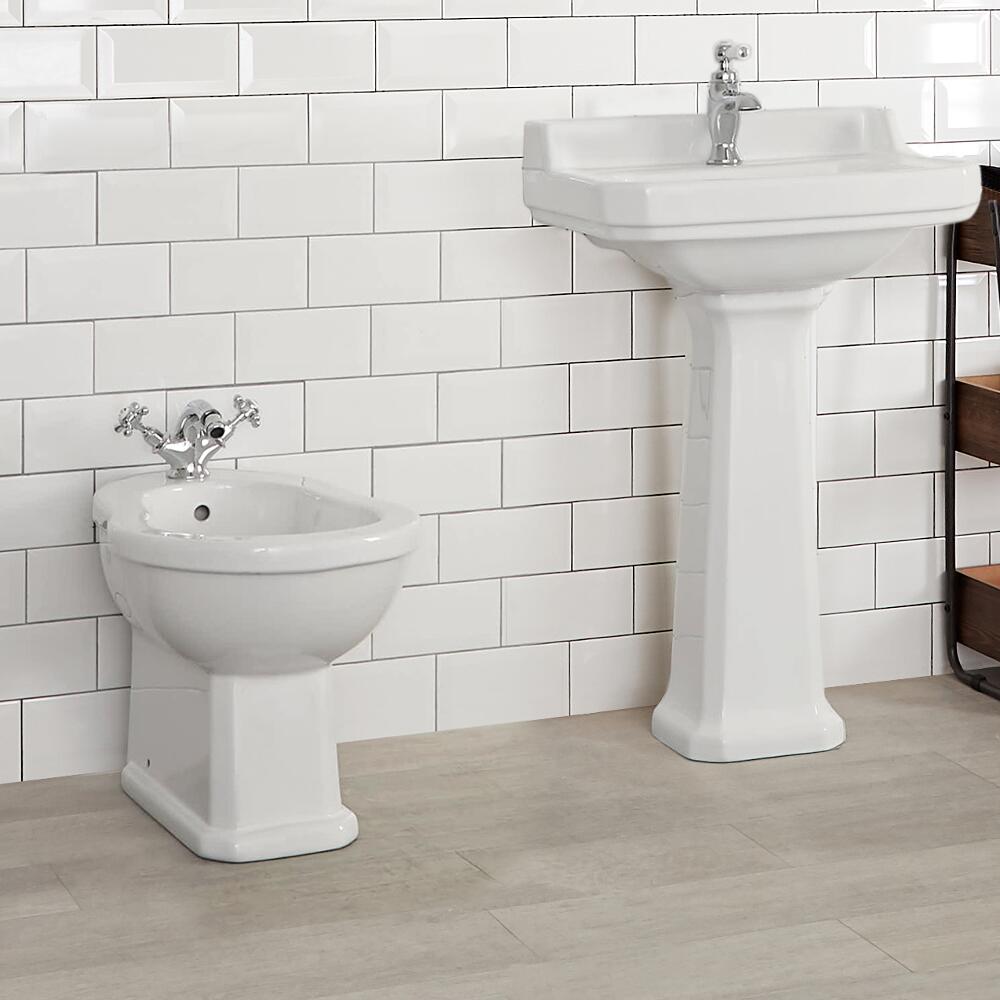 Milano Richmond - White Traditional Floor Standing Bidet - 405mm x 390mm