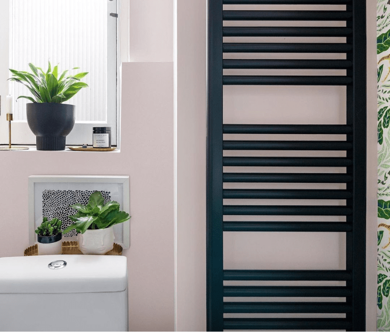 Milano Nero dual fuel straight black heated towel rail in a choice of sizes